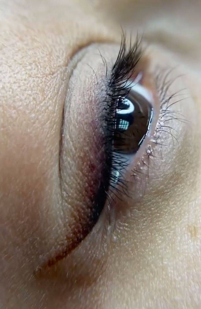 Eyeliner ras de cils Marseille