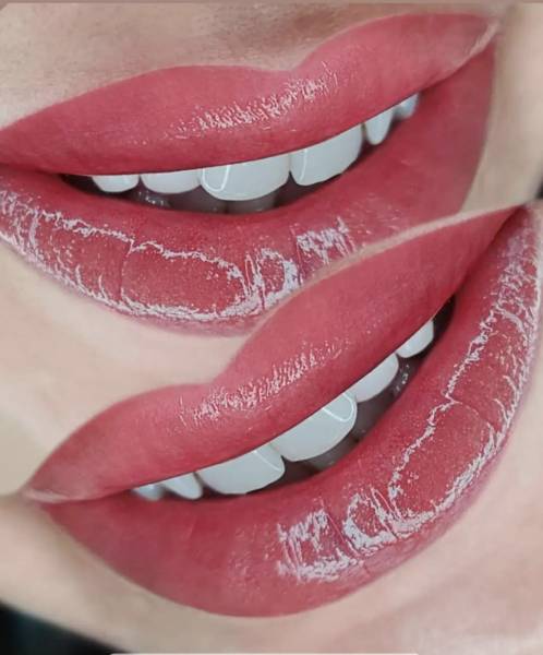 tatouage levre toulon