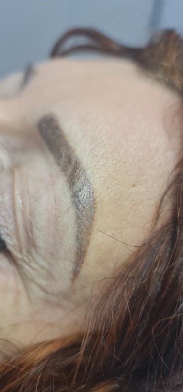 Pourquoi Microblading ne tient pas sur moi comment viellit la dermopigmentation manuelle