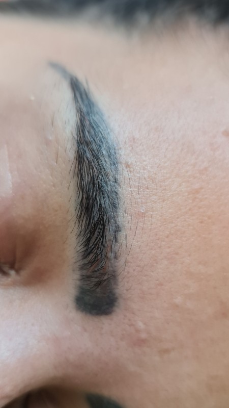 Pourquoi Microblading ne tient pas sur moi comment viellit la dermopigmentation manuelle