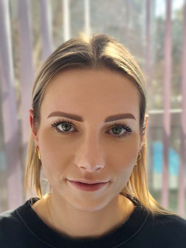 Centre esthétique pour maquillage permanent ou semi-permanent des sourcils à La Ciotat